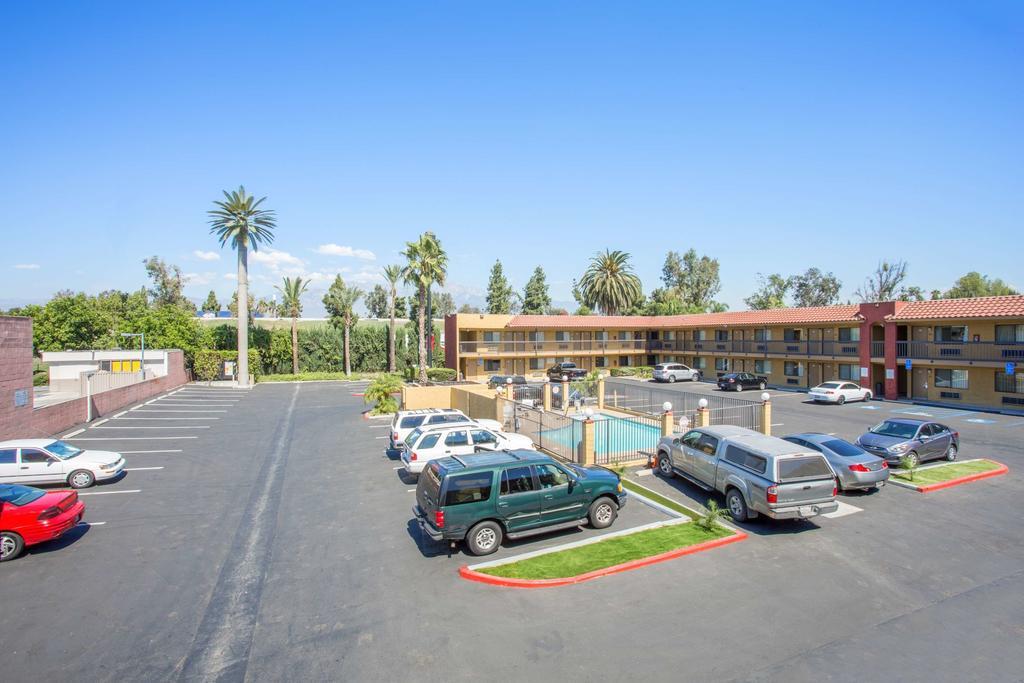 Hotel Seville - Ontario Airport/Chino Exteriör bild